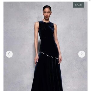 Borgo de nor navy blue velvet evening gown with pearl trim